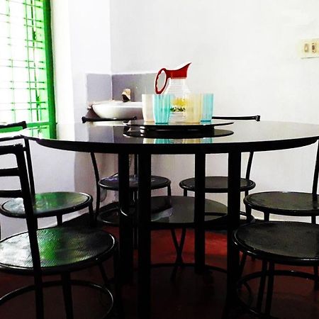 Seenu'S Pg Accommodationパルガート エクステリア 写真